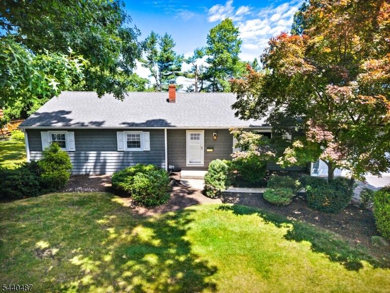 Property listing MLS 4035044 photo 30