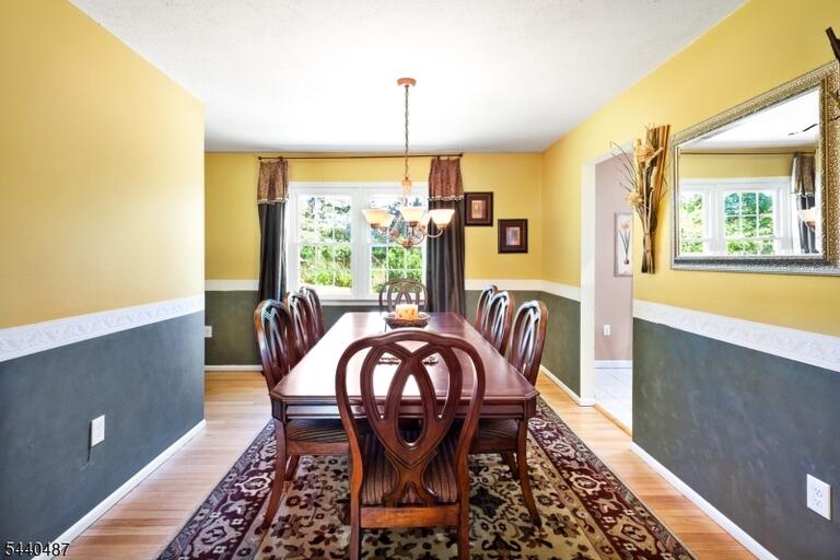 Property listing MLS 4035044 photo 8