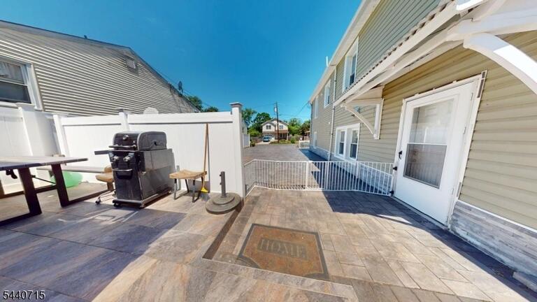 Property listing MLS 4035293 photo 39