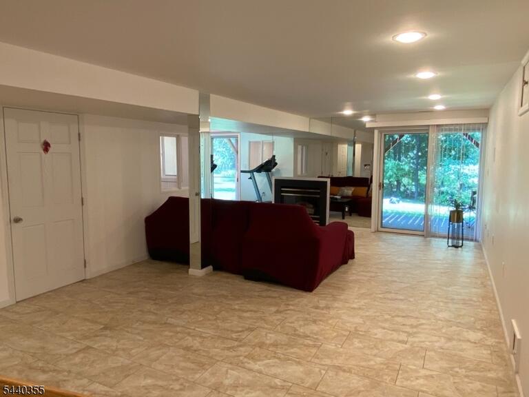 Property listing MLS 4035609 photo 26