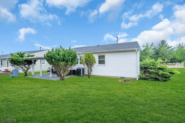 Property listing MLS 4035758 photo 31