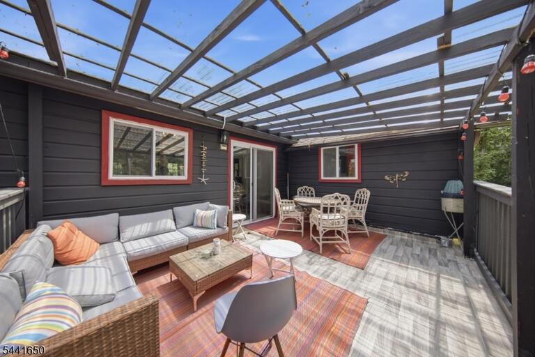 Property listing MLS 4036119 photo 22