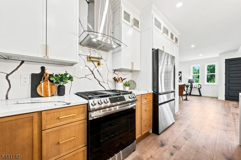 Property listing MLS 4036541 photo 9