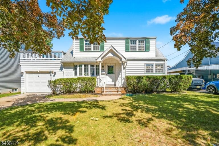 Property listing MLS 4036693 photo 2