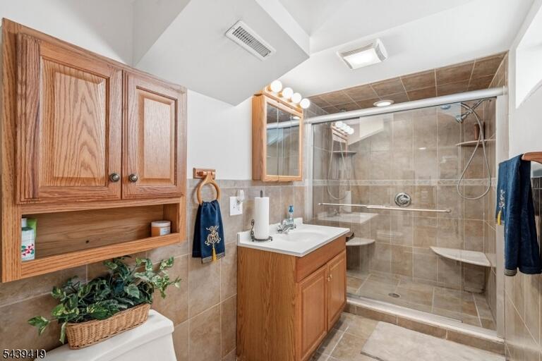Property listing MLS 4036693 photo 22