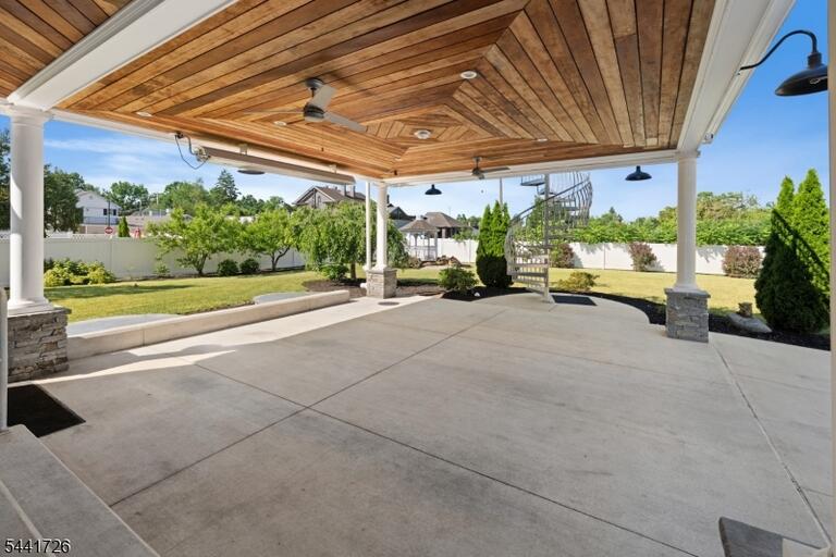 Property listing MLS 4036866 photo 49