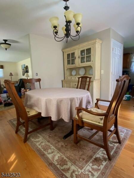 Property listing MLS 4036986 photo 10
