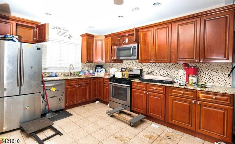 Property listing MLS 4037772 photo 13