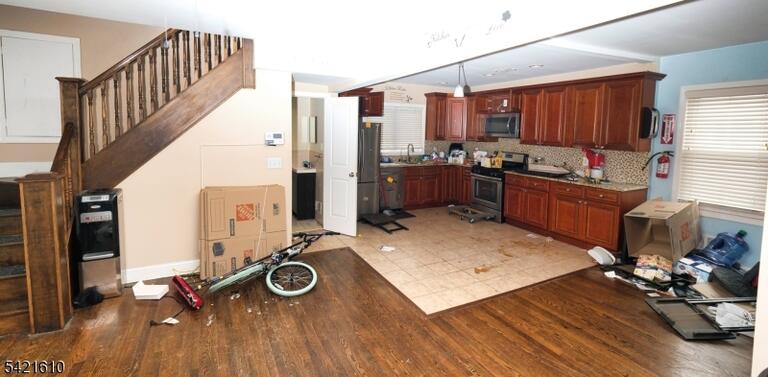 Property listing MLS 4037772 photo 14