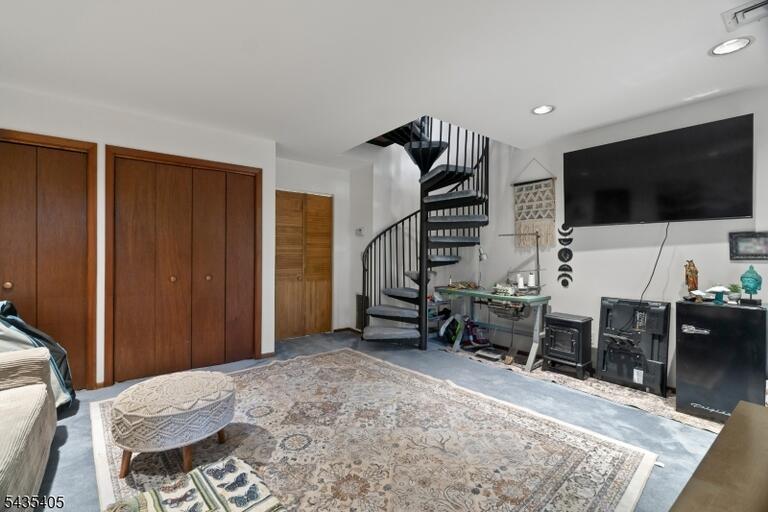 Property listing MLS 4038194 photo 15
