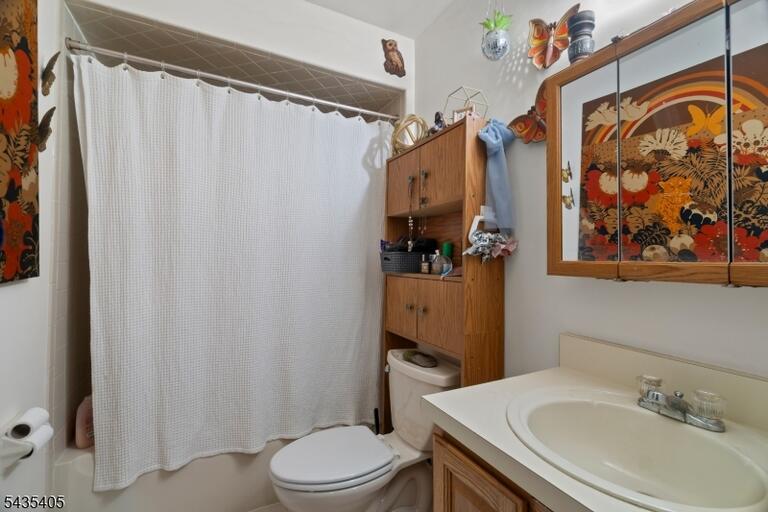 Property listing MLS 4038194 photo 16