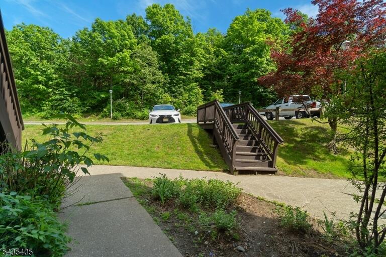 Property listing MLS 4038194 photo 6
