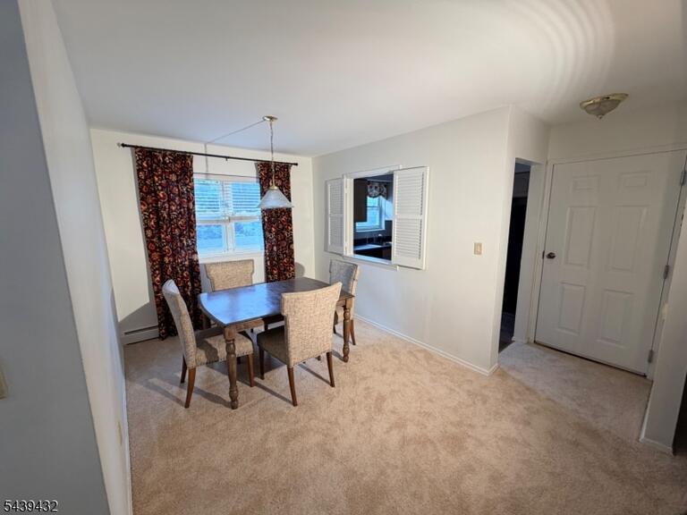 Property listing MLS 4038863 photo 3