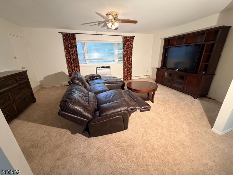 Property listing MLS 4038863 photo 5