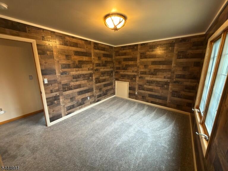 Property listing MLS 4038996 photo 5
