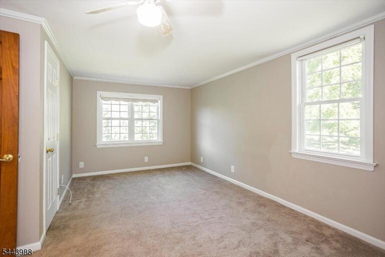 Property listing MLS 4039850 photo 23