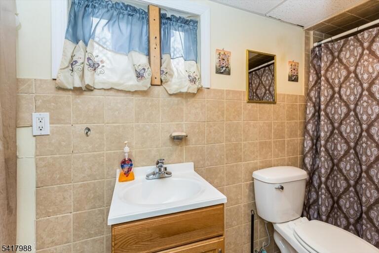Property listing MLS 4040293 photo 25
