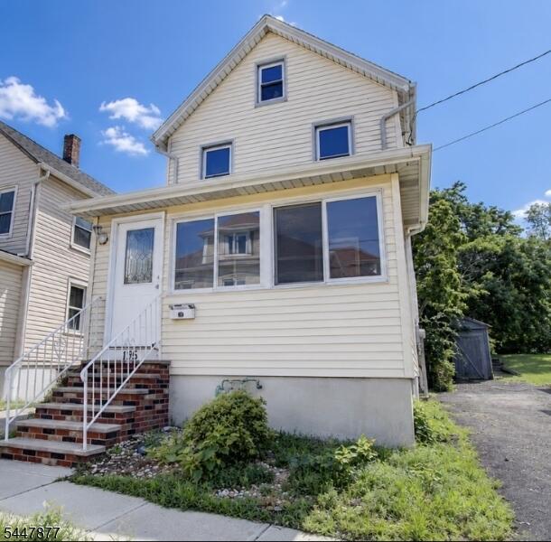 Property listing MLS 4041748 photo 1
