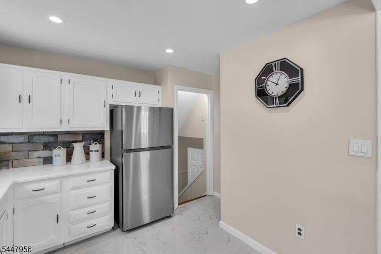 Property listing MLS 4041852 photo 10
