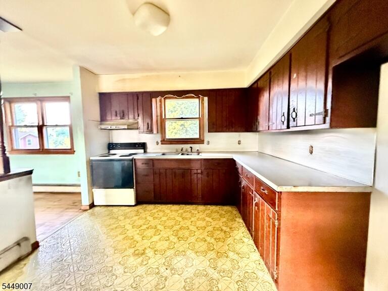 Property listing MLS 4042738 photo 17