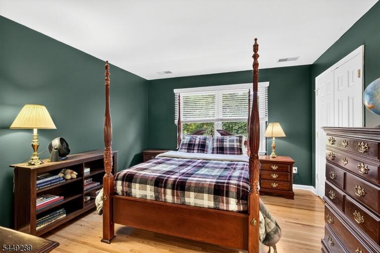 Property listing MLS 4043013 photo 18