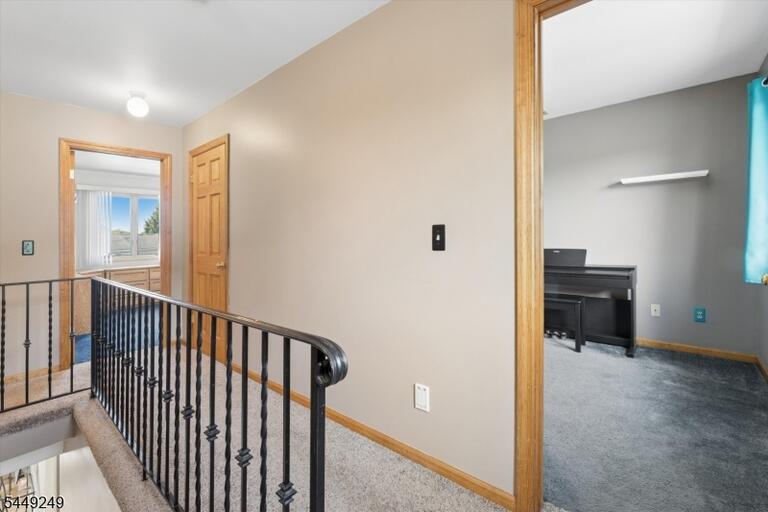Property listing MLS 4043112 photo 22