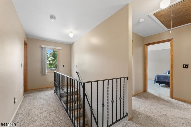Property listing MLS 4043112 photo 23