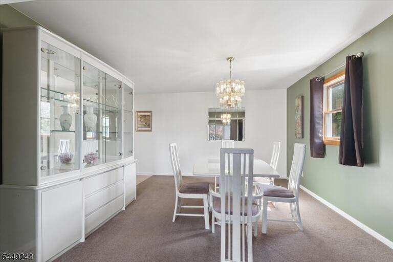 Property listing MLS 4043112 photo 9