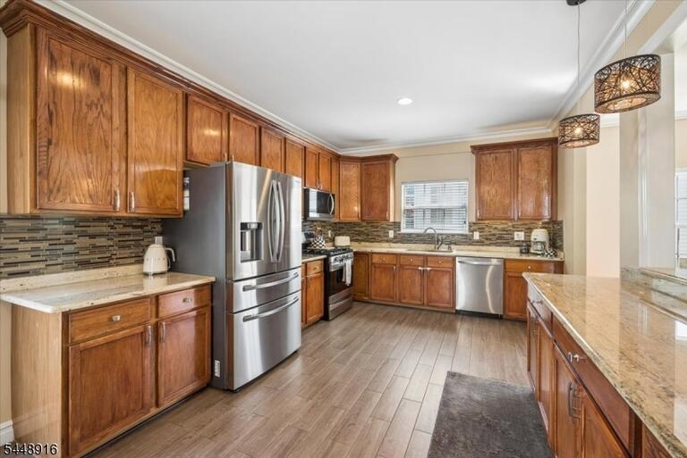 Property listing MLS 4043163 photo 10