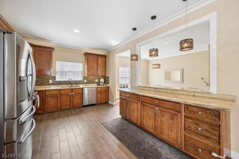 Property listing MLS 4043163 photo 11