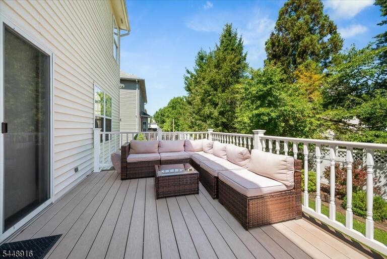Property listing MLS 4043163 photo 30