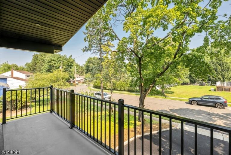 Property listing MLS 4043842 photo 31