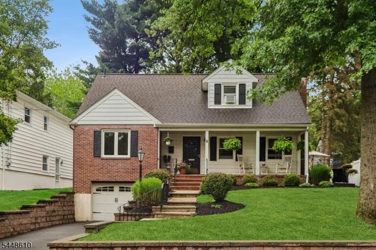 Property listing MLS 4044475 photo 1