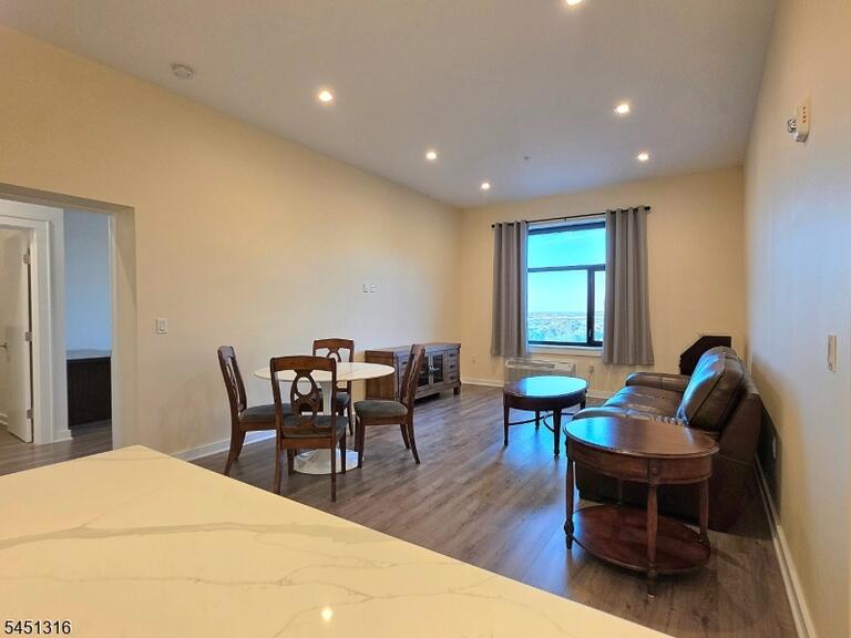 Property listing MLS 4044849 photo 5