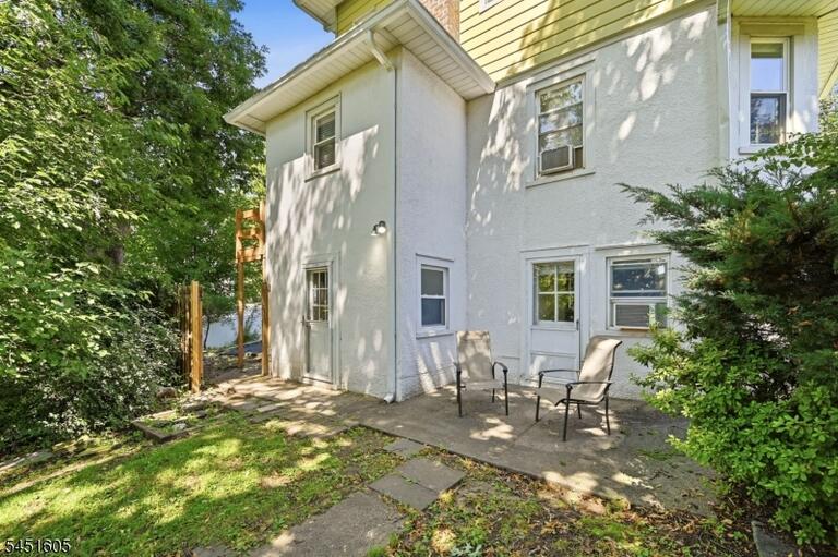 image-4045212-37.jpeg