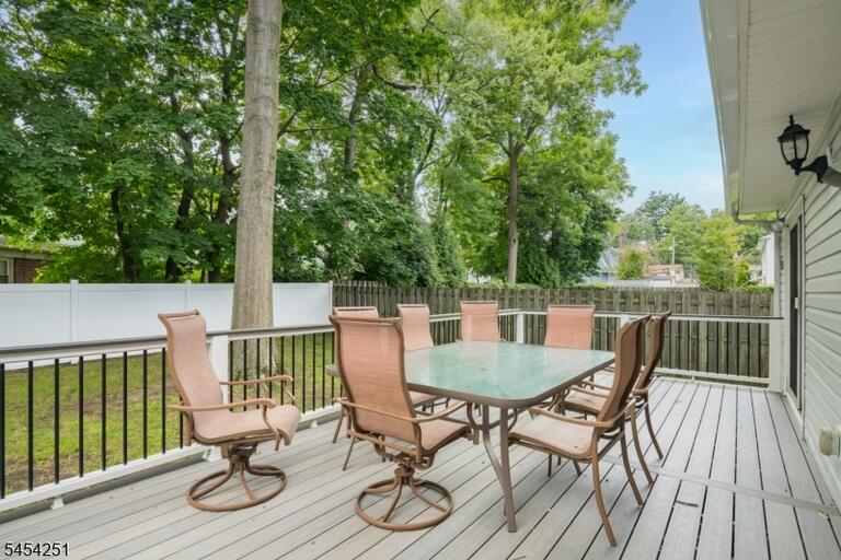 Property listing MLS 4047701 photo 31