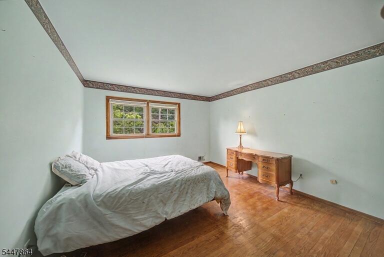 Property listing MLS 4048365 photo 11