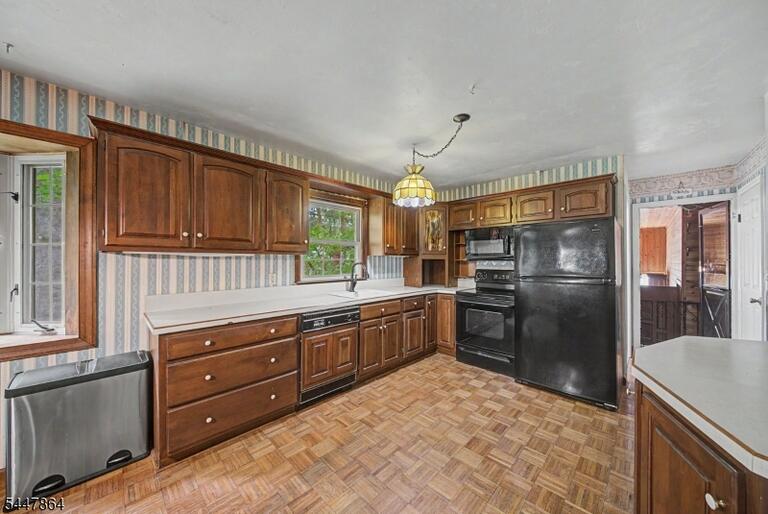 Property listing MLS 4048365 photo 5