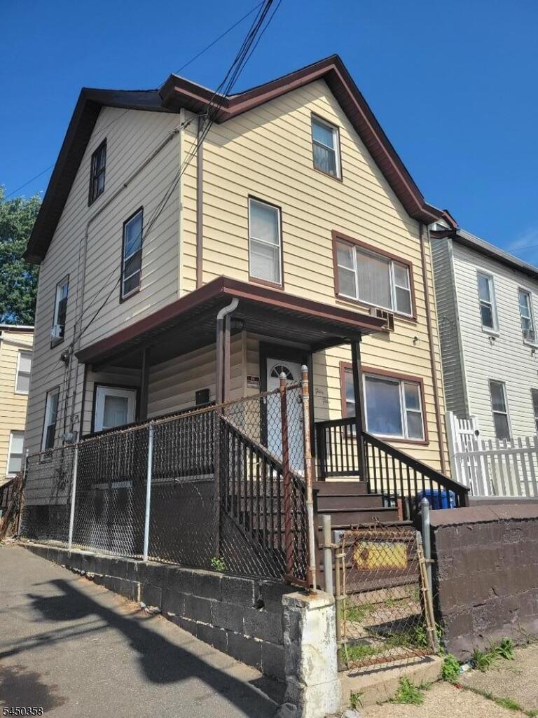 image-4048638-2.jpeg
