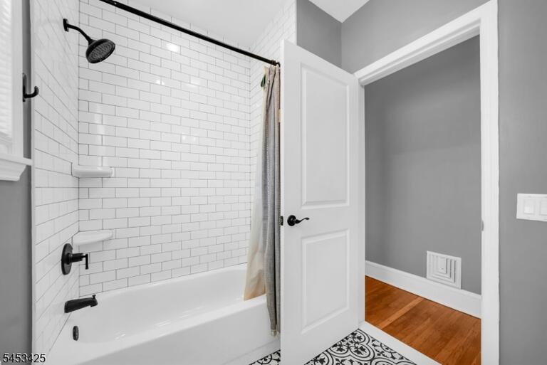 image-4048656-11.jpeg