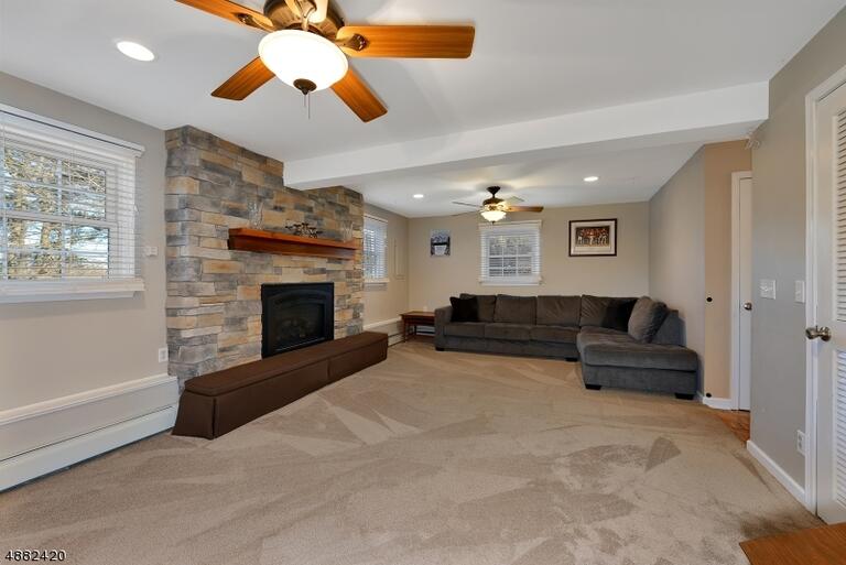Property listing MLS 4048696 photo 7