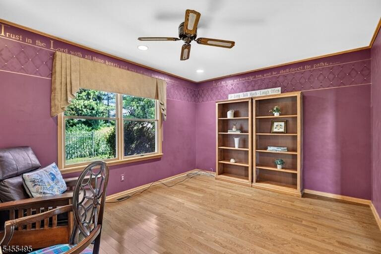 Property listing MLS 4048855 photo 14