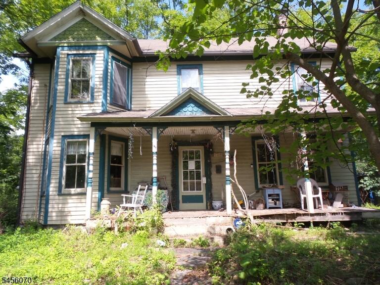 Property listing MLS 4048860 photo 5