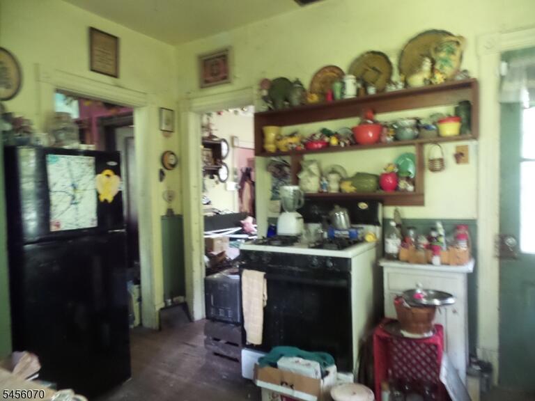 Property listing MLS 4048860 photo 6