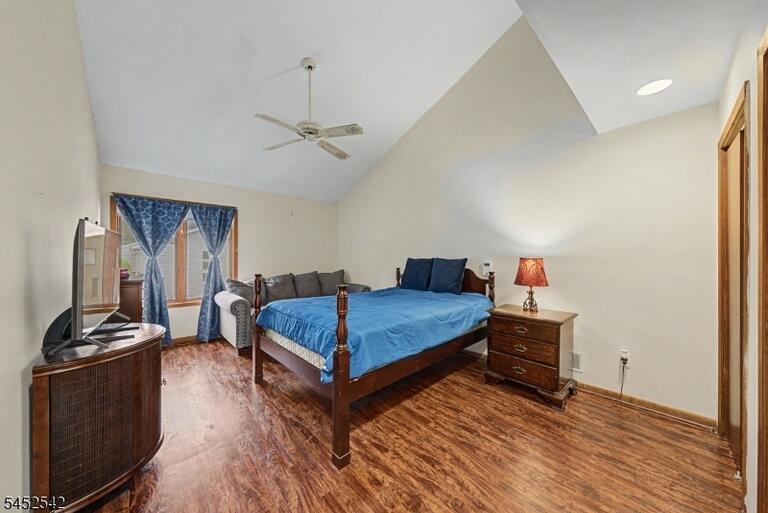 Property listing MLS 4048862 photo 13