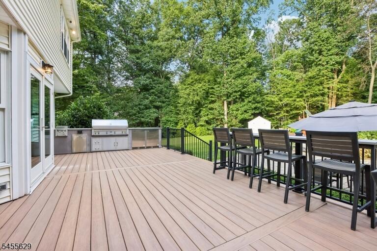 Property listing MLS 4048863 photo 33