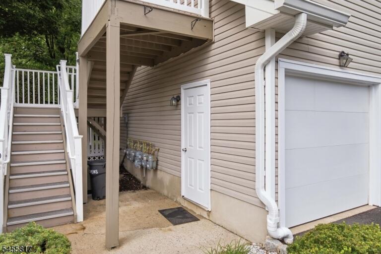 Property listing MLS 4048864 photo 15