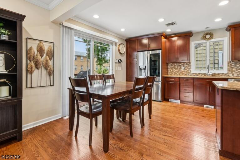 Property listing MLS 4048886 photo 11