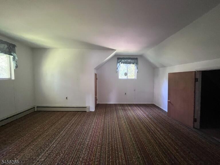 Property listing MLS 4048893 photo 11
