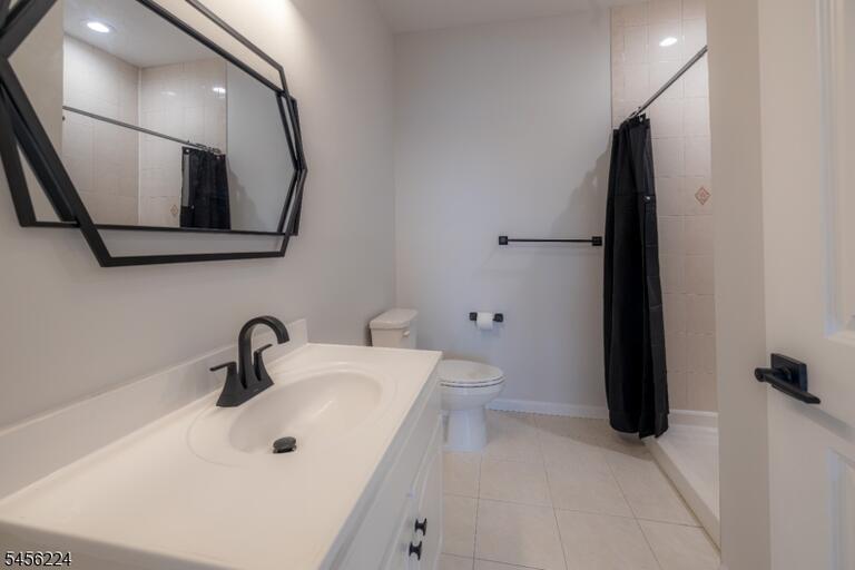 Property listing MLS 4048973 photo 11